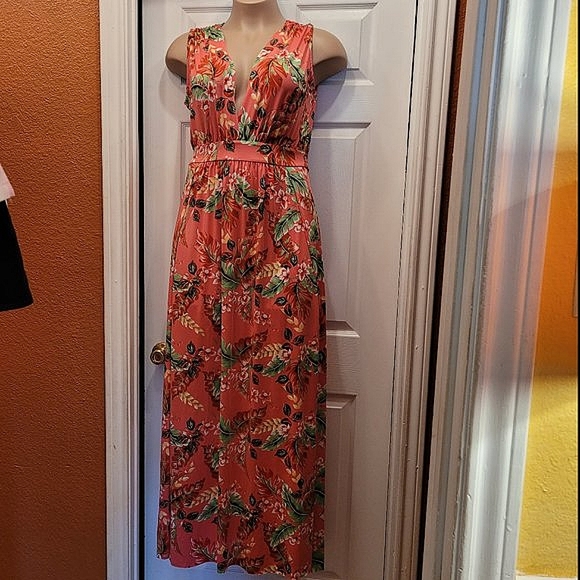 Fashion Nove Love Spree Maxi Dress - Picture 1 of 12